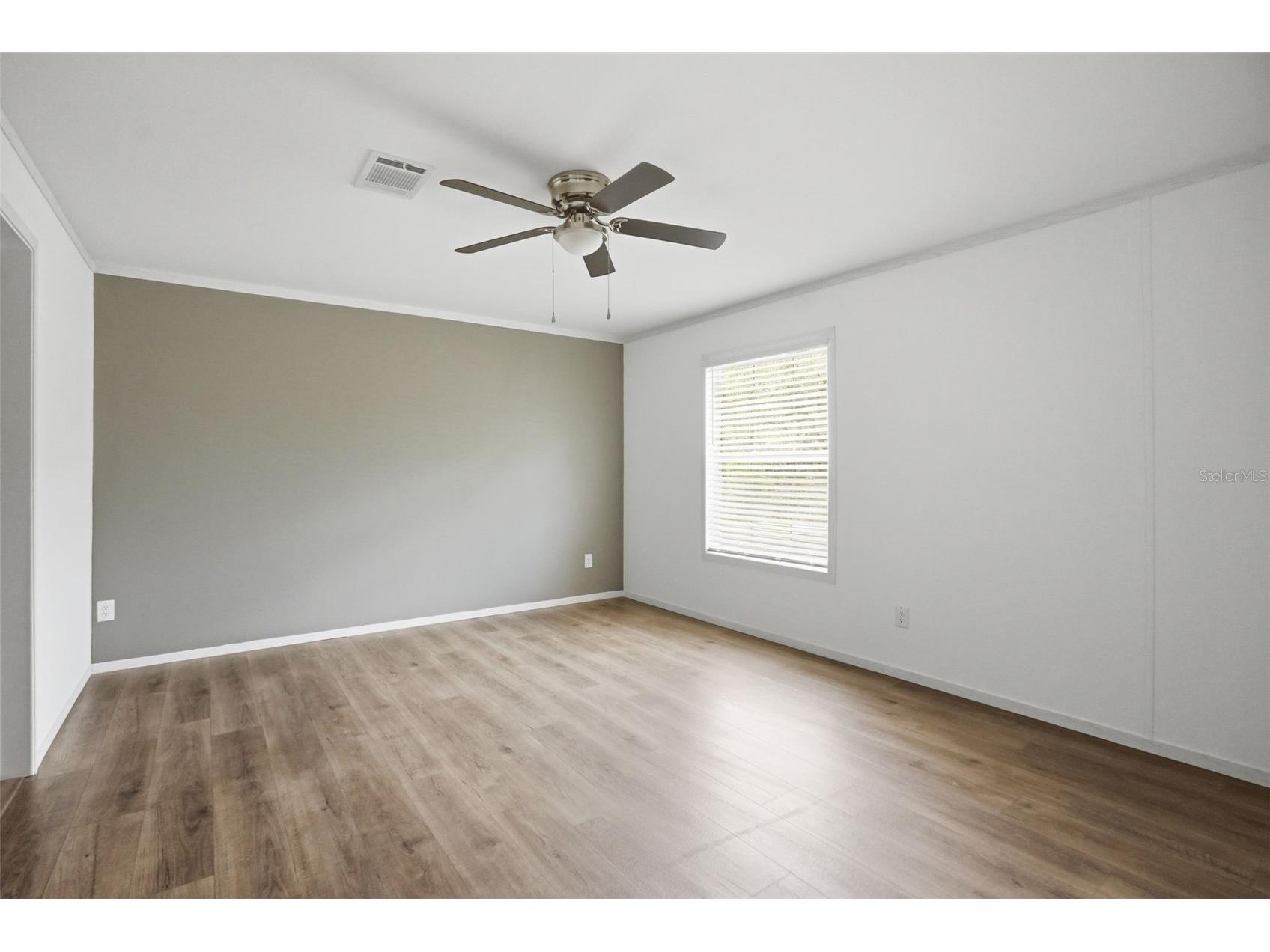 9533 Round Lake Drive Weeki Wachee FL 34613 W7884685 image18