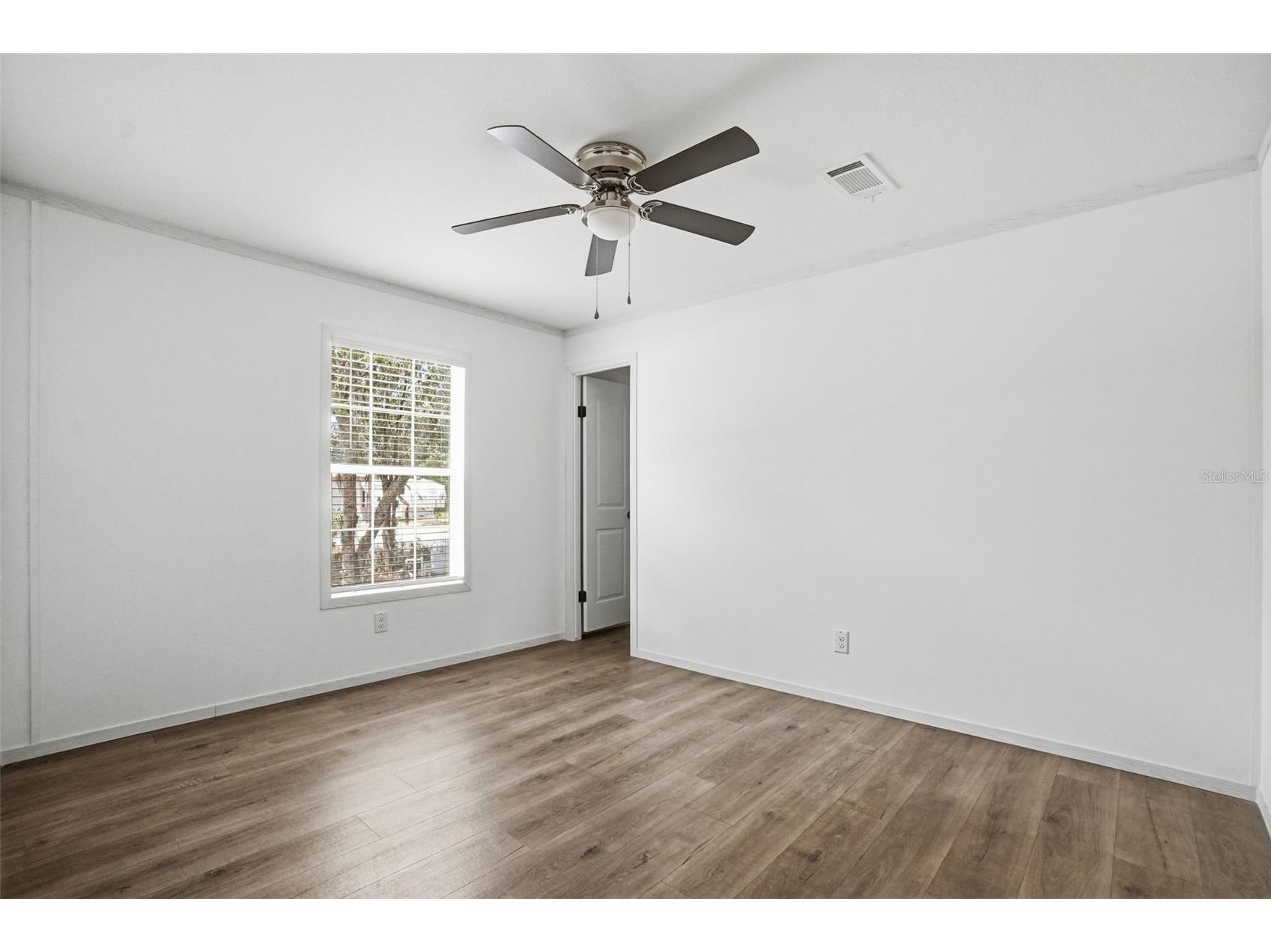 9533 Round Lake Drive Weeki Wachee FL 34613 W7884685 image28