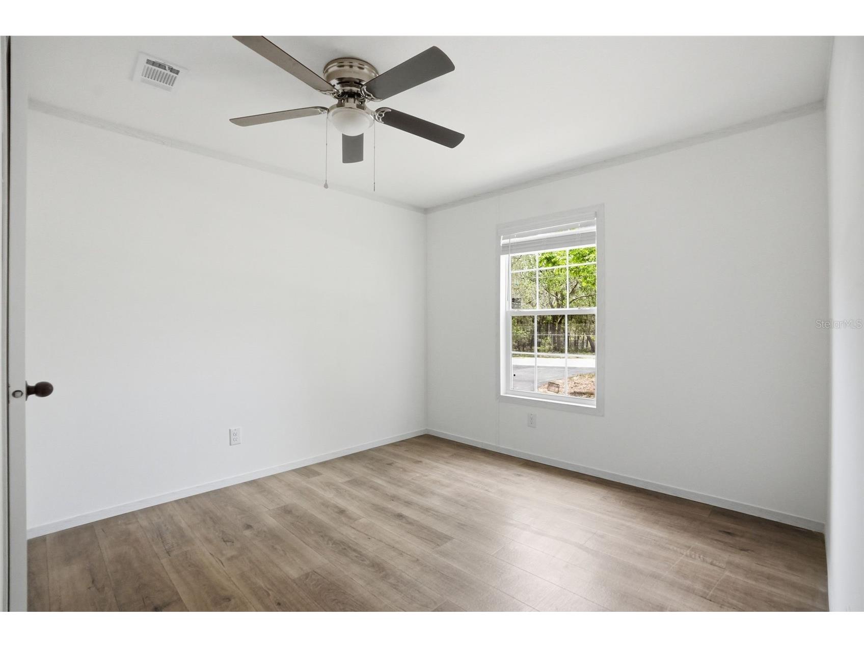 9533 Round Lake Drive Weeki Wachee FL 34613 W7884685 image30