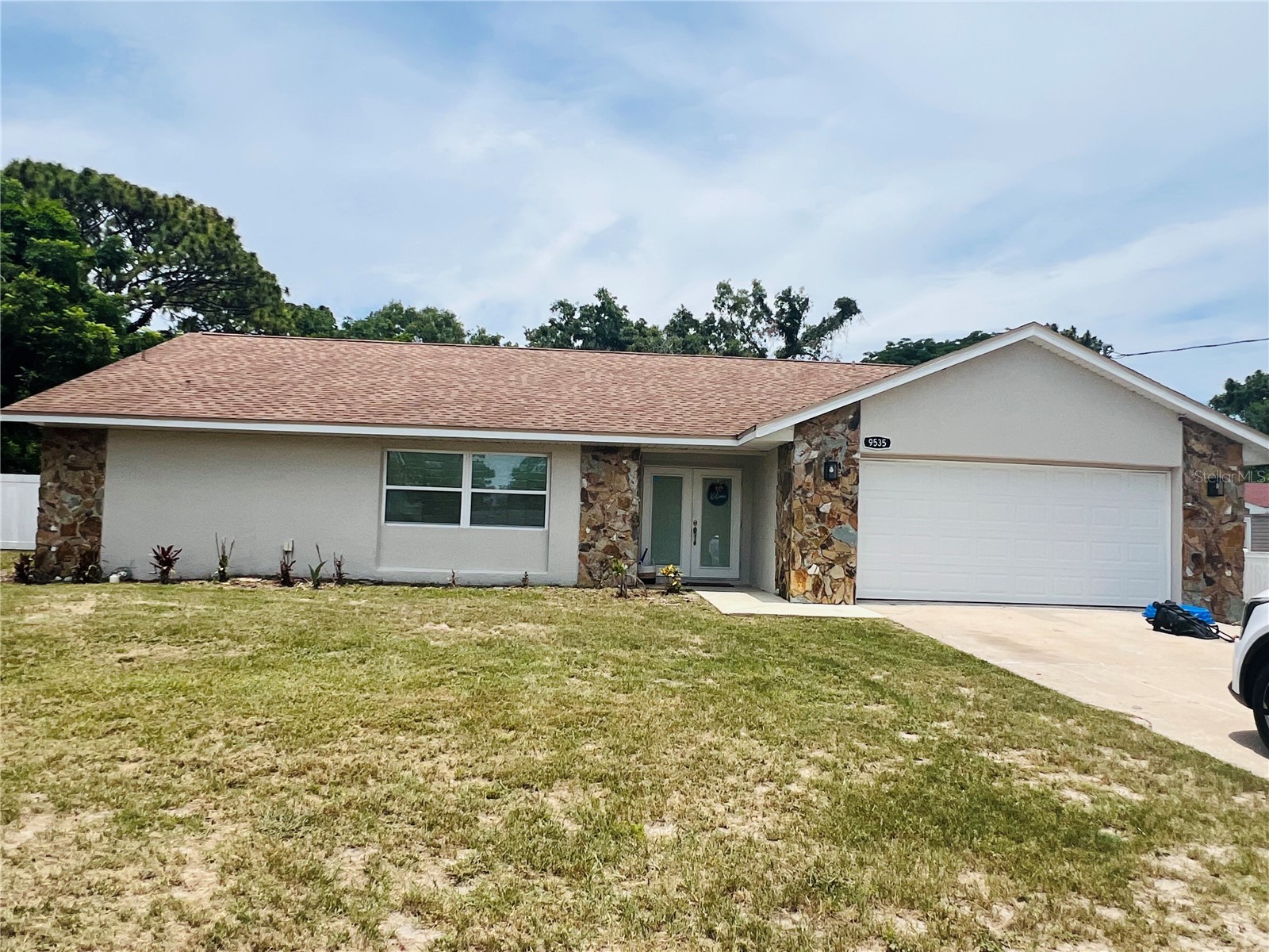 9535 Gary Street Hudson FL 34669 W7886515 image1