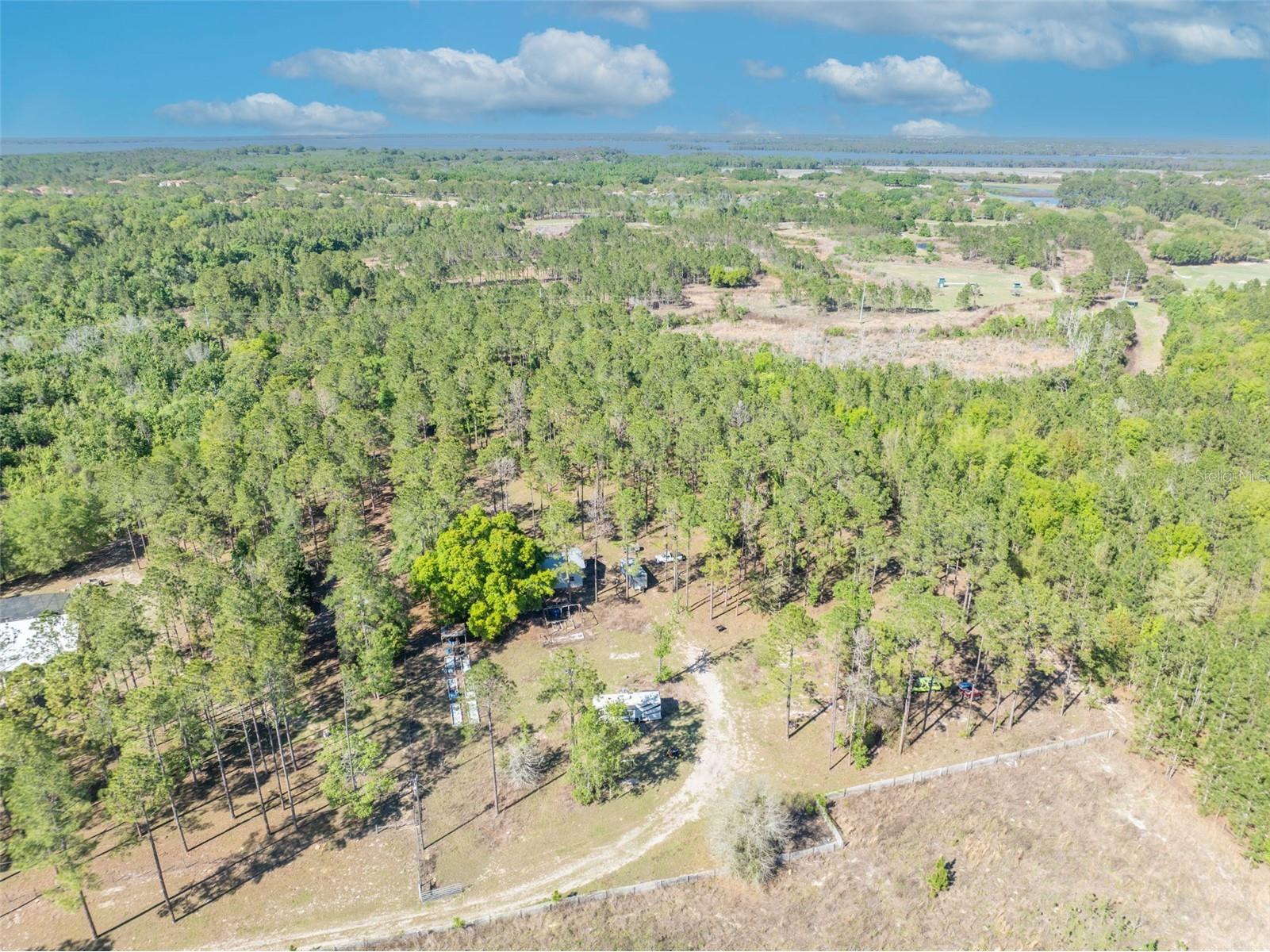 9535 Number Two Road Howey In The Hills FL 34737 G5109843 image8