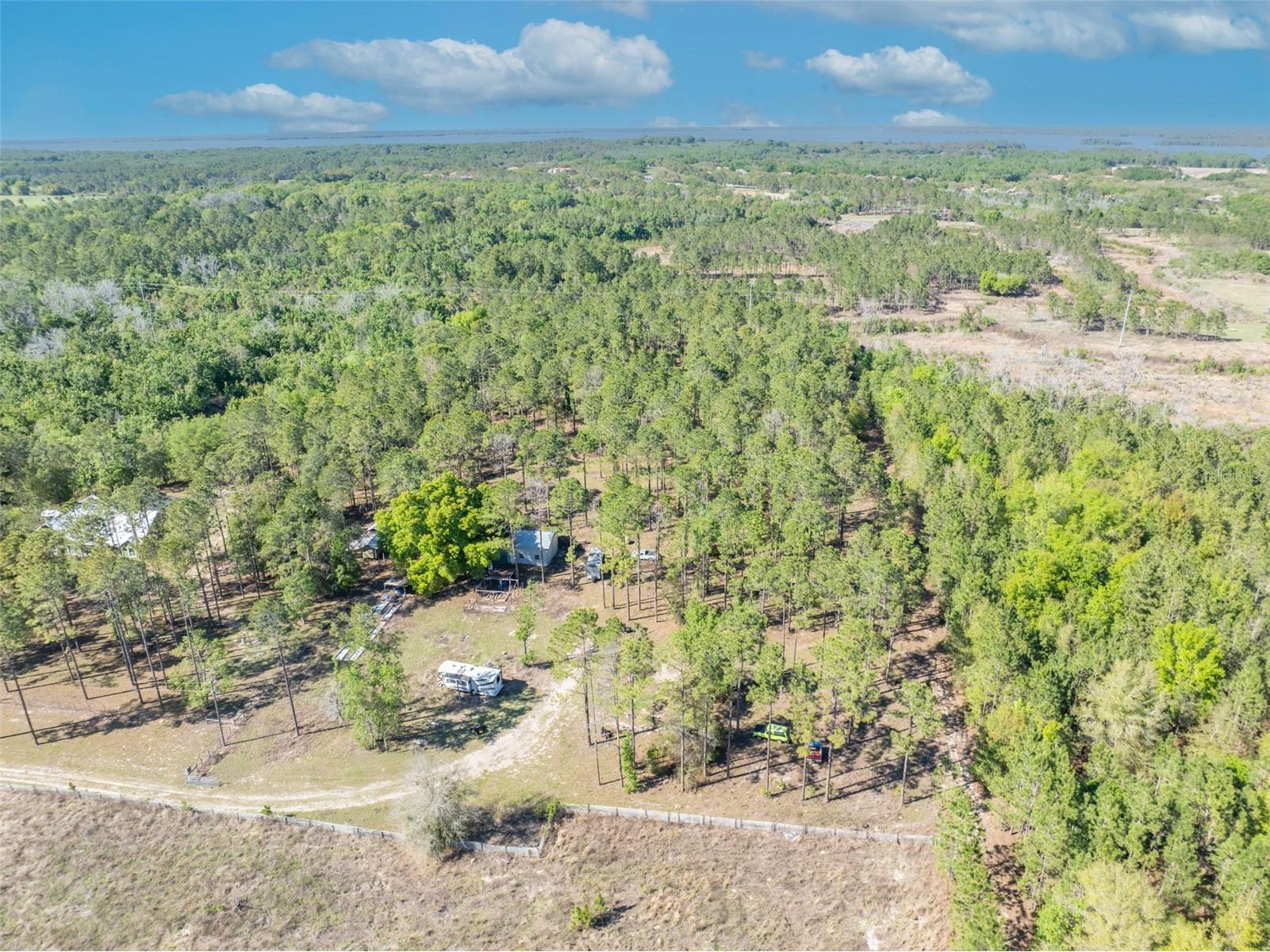 9535 Number Two Road Howey In The Hills FL 34737 G5109843 image9