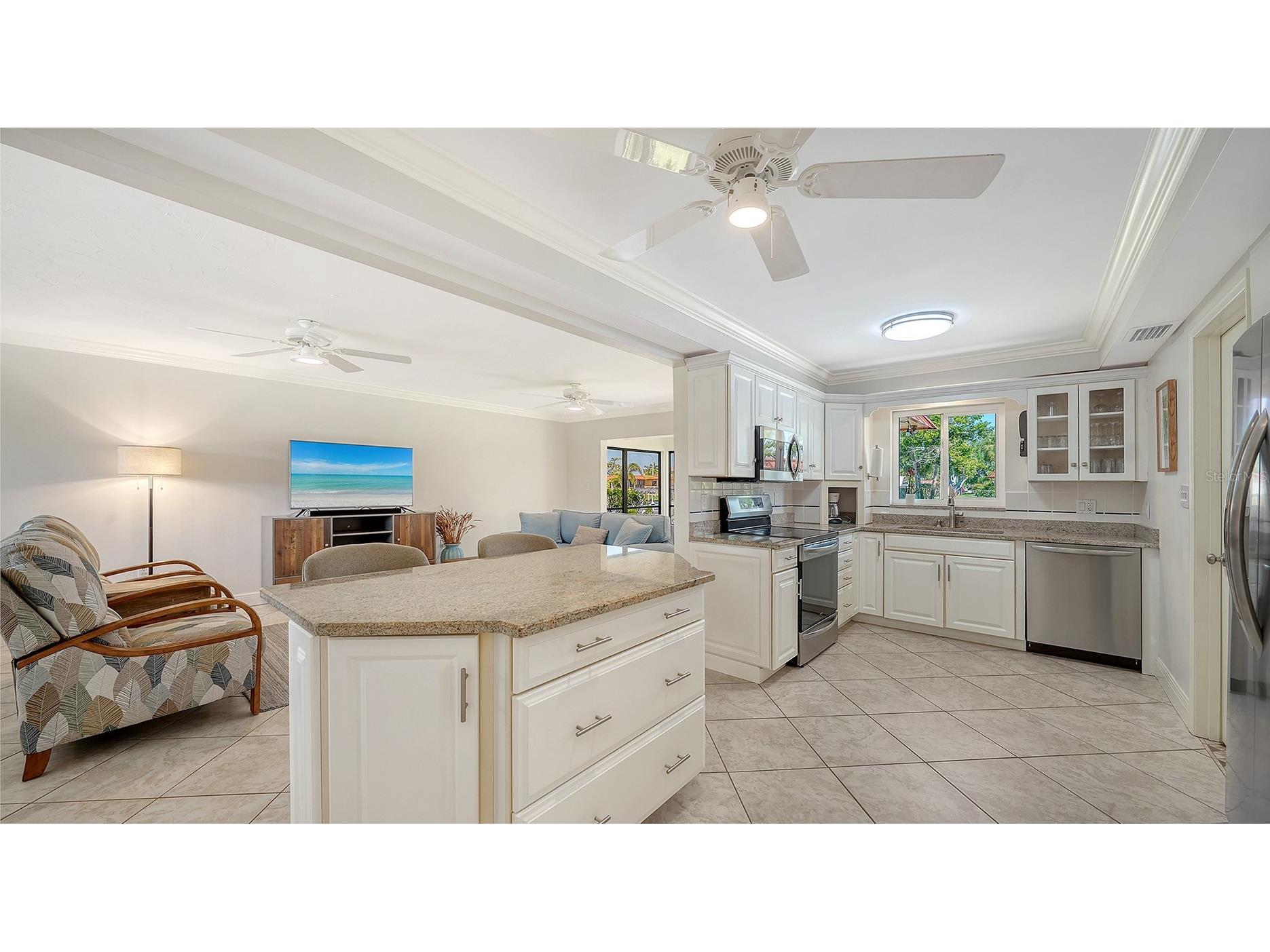 9538 Azure Cove Bradenton FL 34210 - PALMA SOLA HARBOUR A4688125 image10