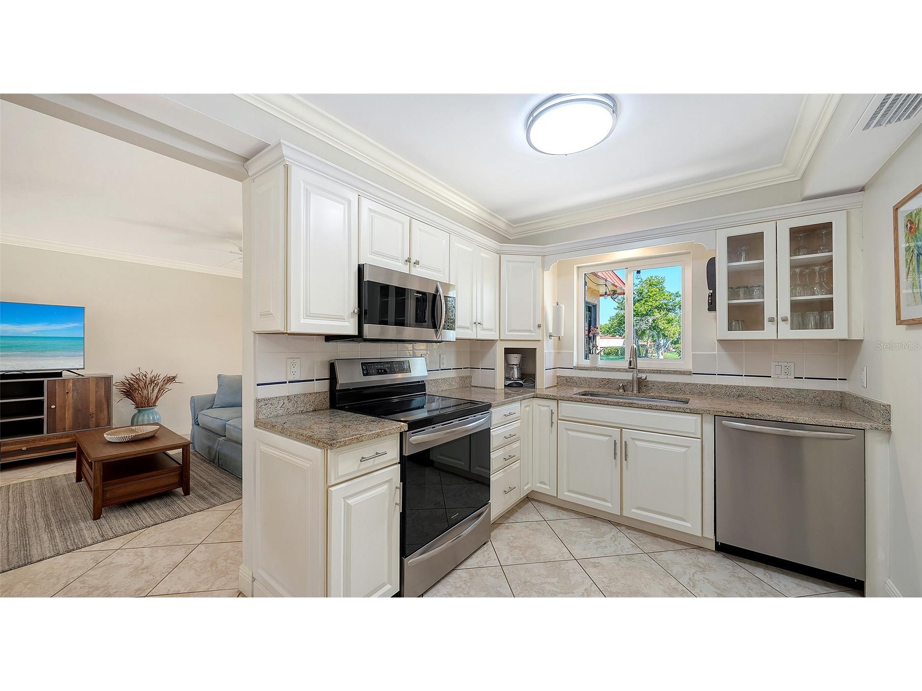 9538 Azure Cove Bradenton FL 34210 - PALMA SOLA HARBOUR A4688125 image11