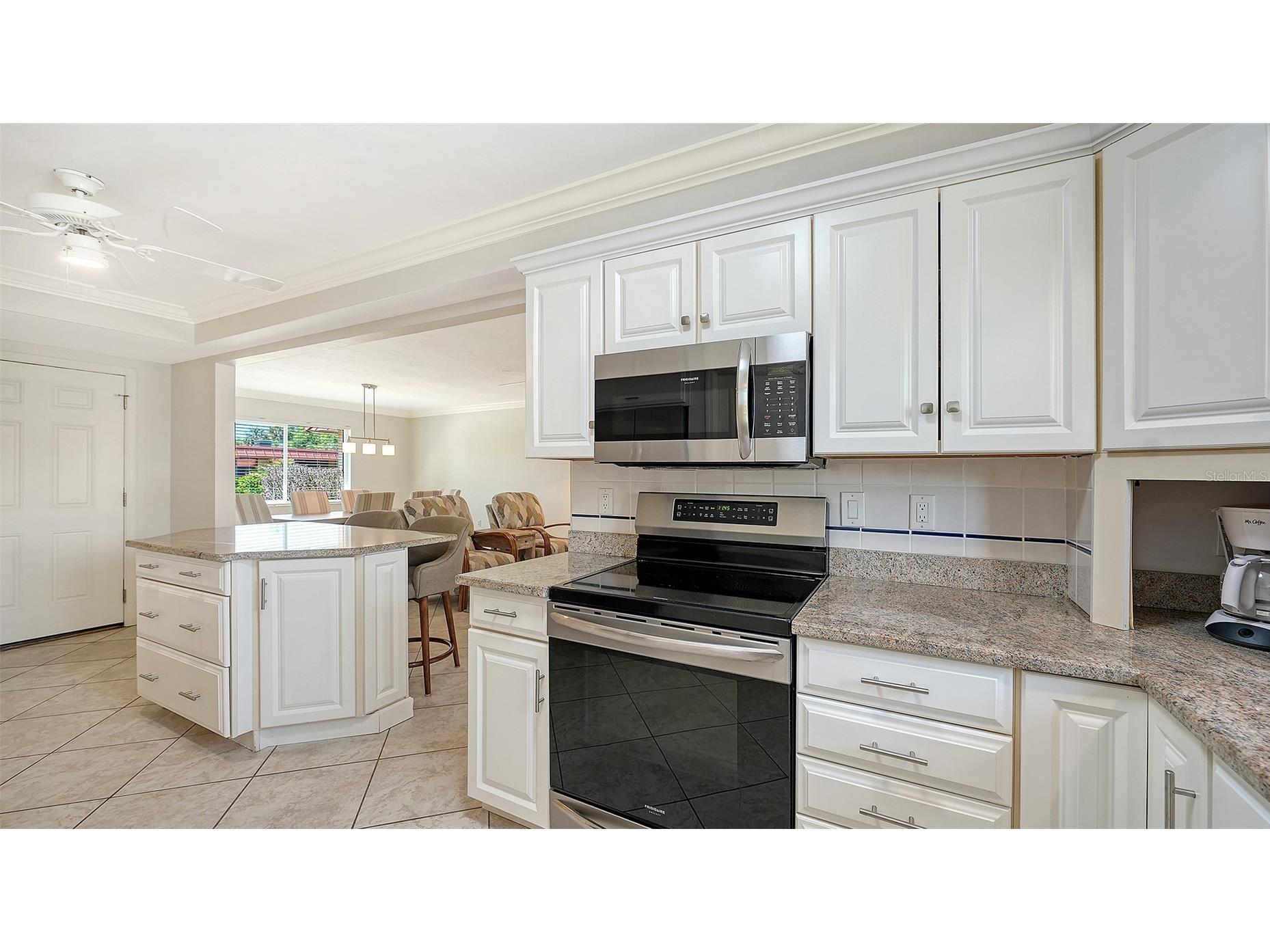 9538 Azure Cove Bradenton FL 34210 - PALMA SOLA HARBOUR A4688125 image12