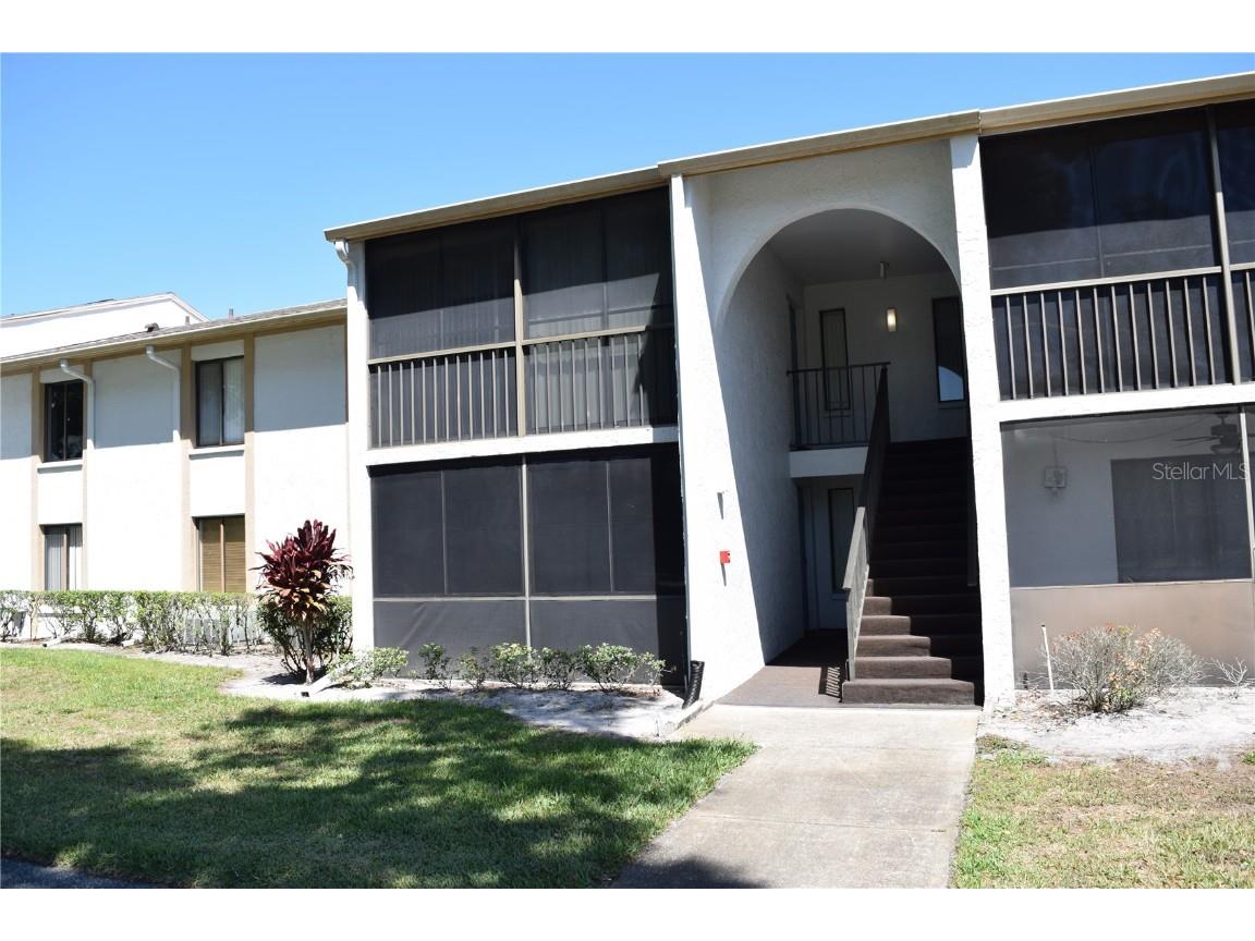 954 Courtyard Lane #62 Orlando FL 32825 O6104890 image1