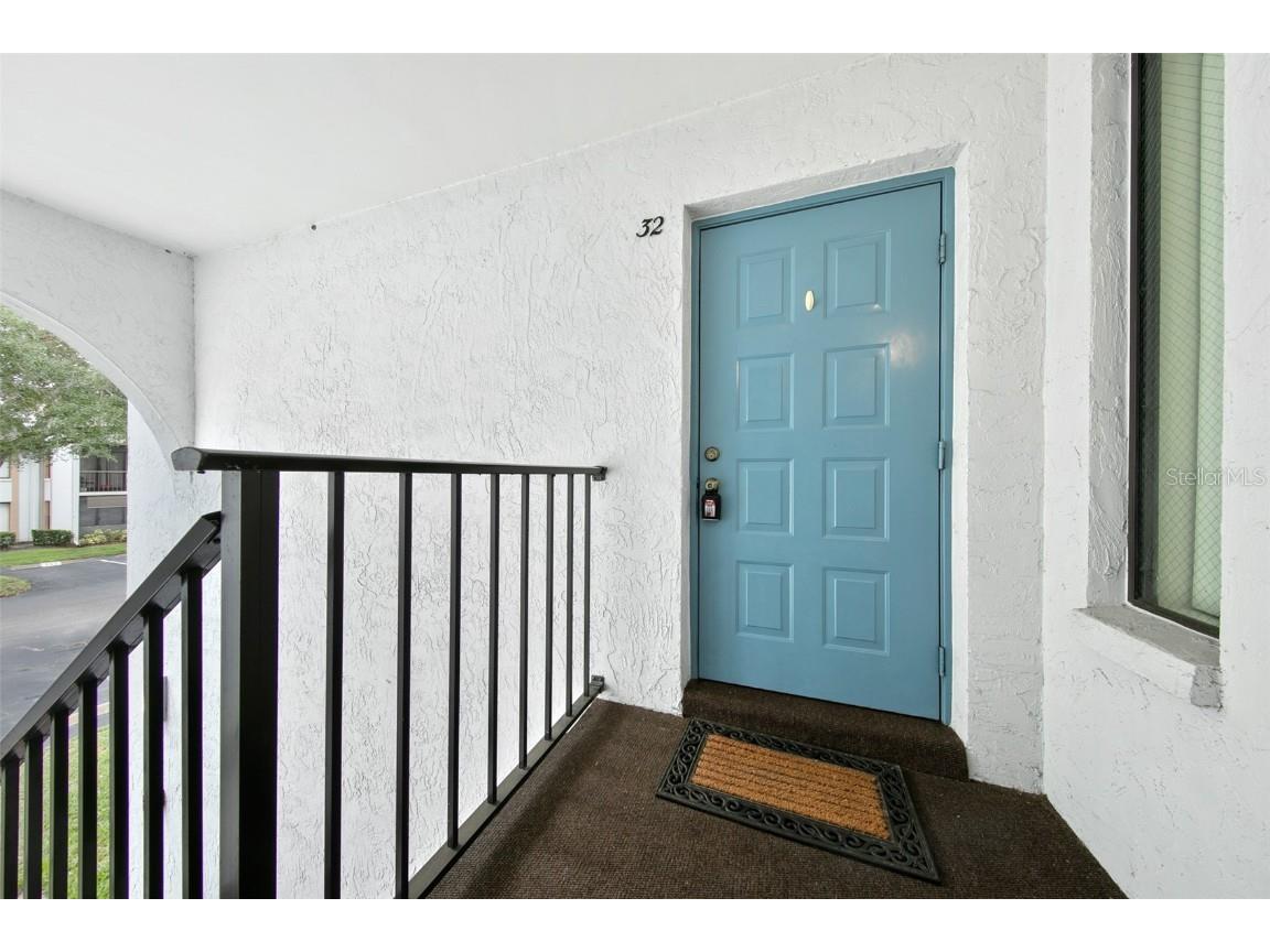 954 Courtyard Ln. #32 Orlando FL 32825 O6140278 image1