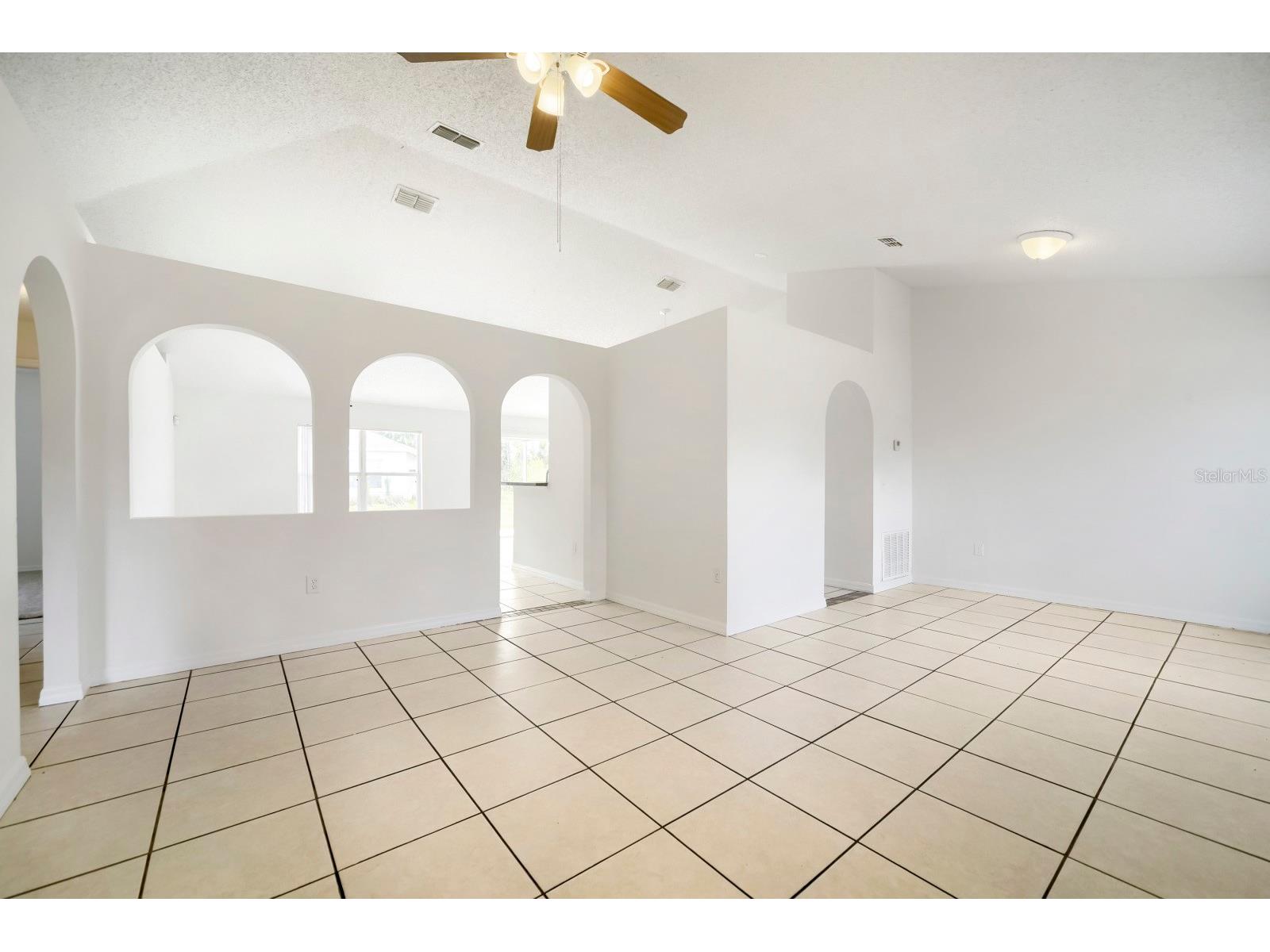 954 Derbyshire Drive Kissimmee FL 34758 TB8512671 image3