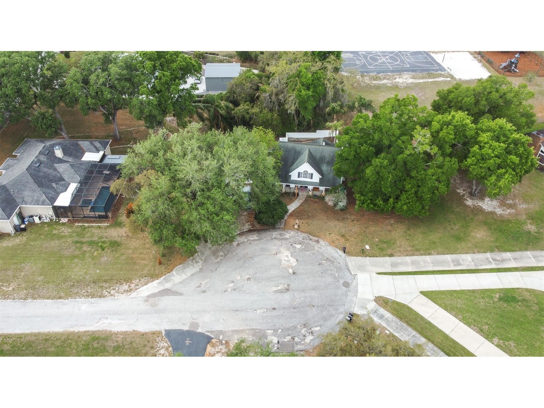 954 Odoniel Drive Lakeland FL 33809 P4938488 image22