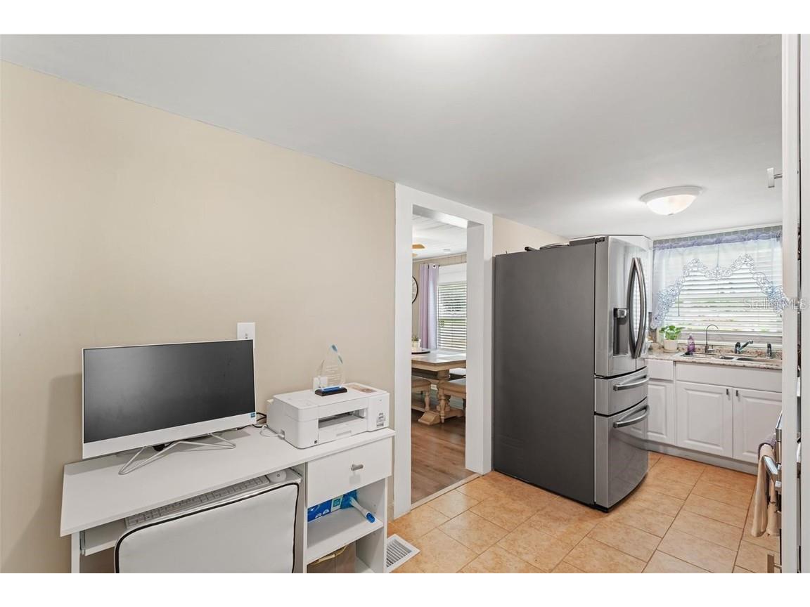 954 Reynolds Road Lakeland FL 33801 P4936721 image17