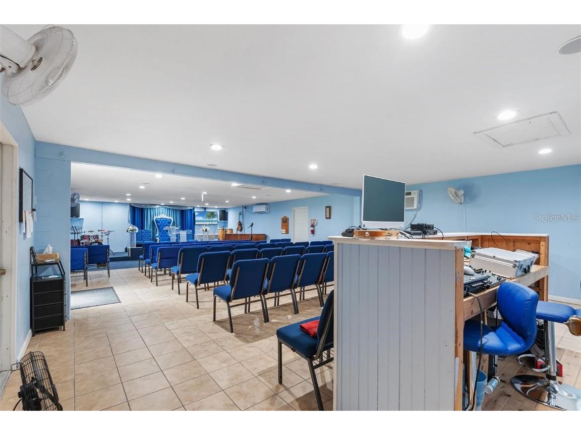 954 Reynolds Road Lakeland FL 33801 P4936721 image32