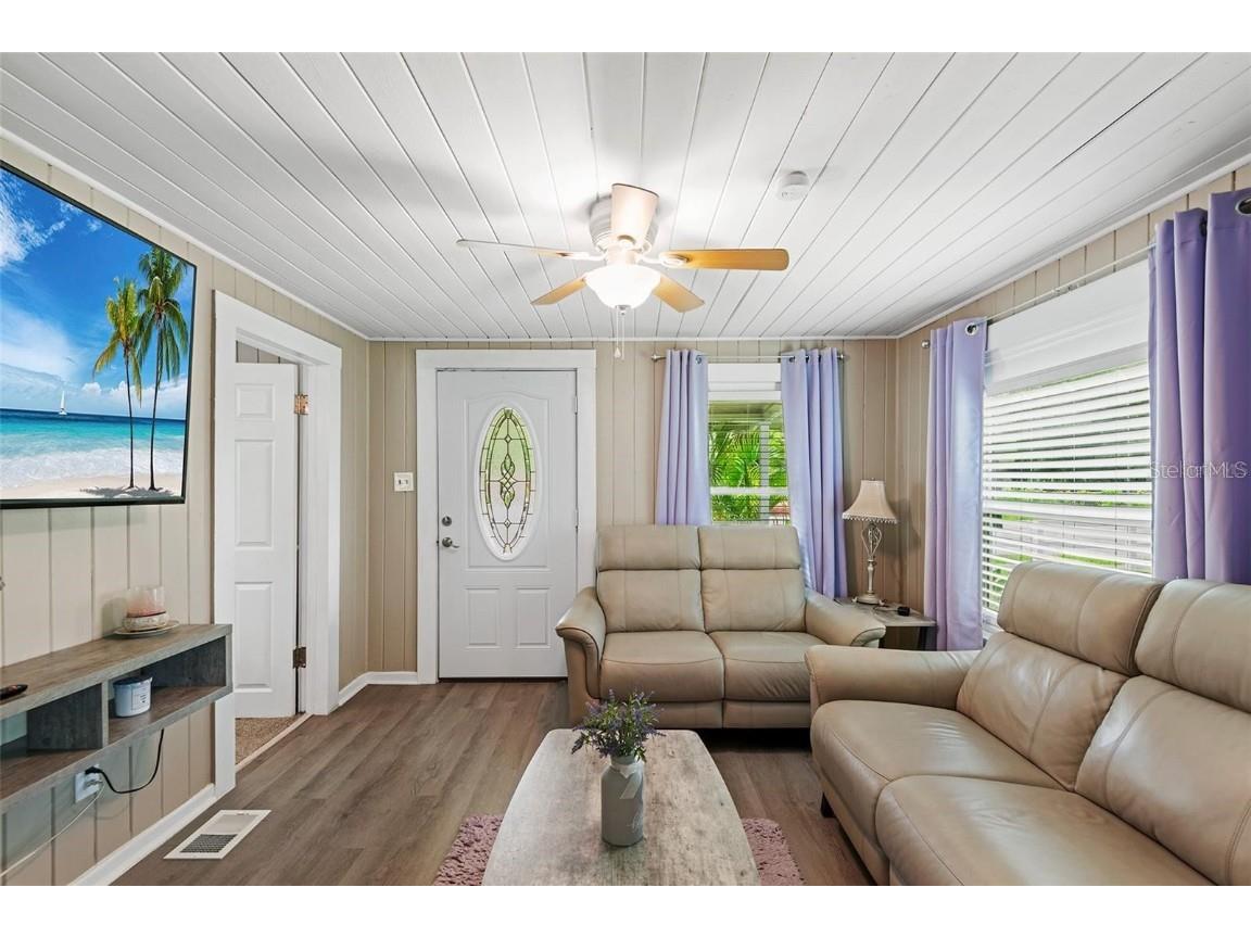 954 Reynolds Road Lakeland FL 33801 P4936861 image24