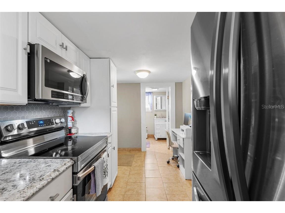 954 Reynolds Road Lakeland FL 33801 P4936861 image32