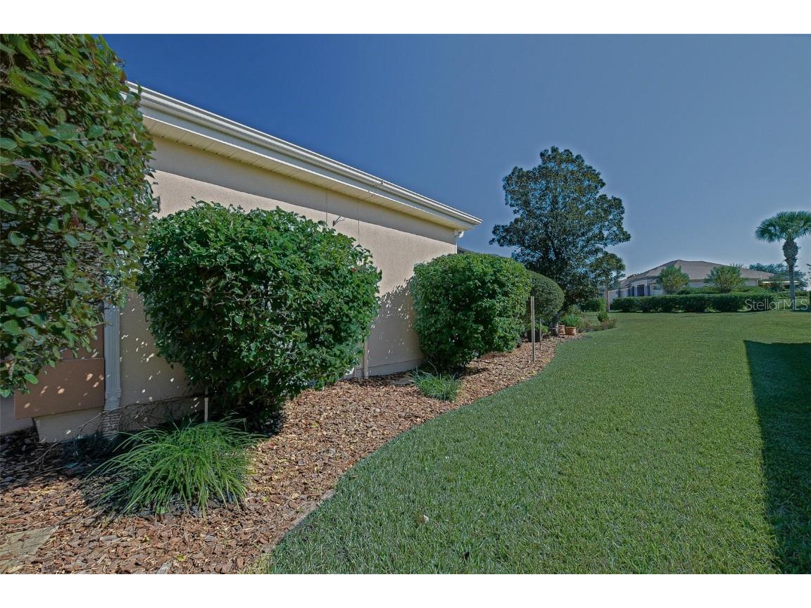 9541 SE 124th Loop Summerfield FL 34491 OM711030 image3