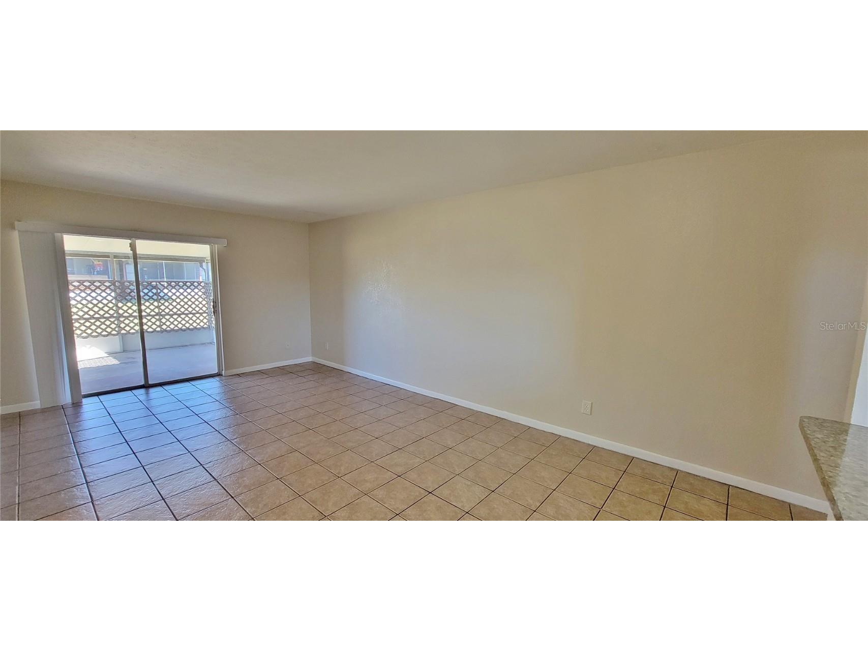 9542 Lake Park Drive Thonotosassa FL 33592 TB8445722 image11