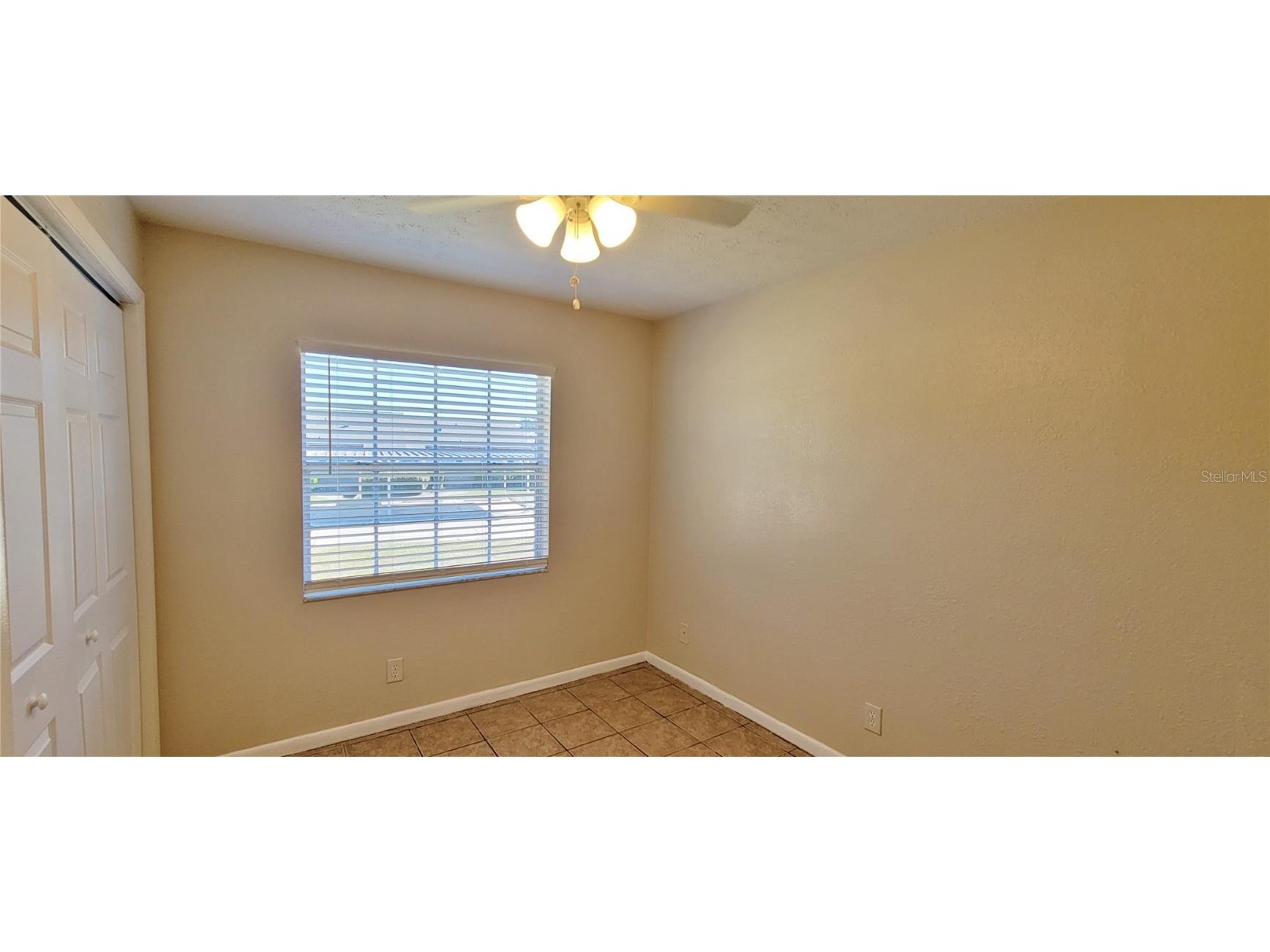 9542 Lake Park Drive Thonotosassa FL 33592 TB8445722 image19