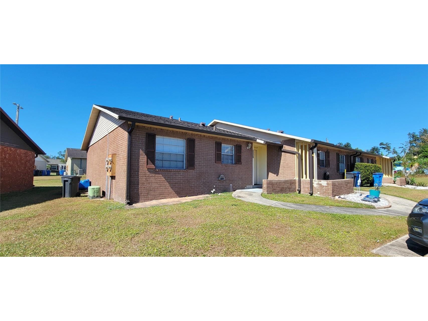 9542 Lake Park Drive Thonotosassa FL 33592 TB8445722 image2
