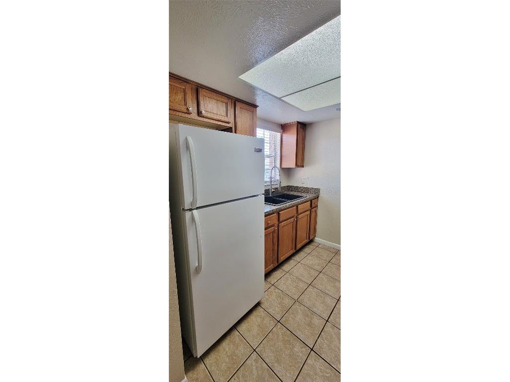 9542 Lake Park Drive Thonotosassa FL 33592 TB8445722 image5