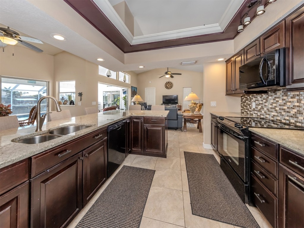 9542 Spring Circle Port Charlotte FL 33981 N6137703 image17