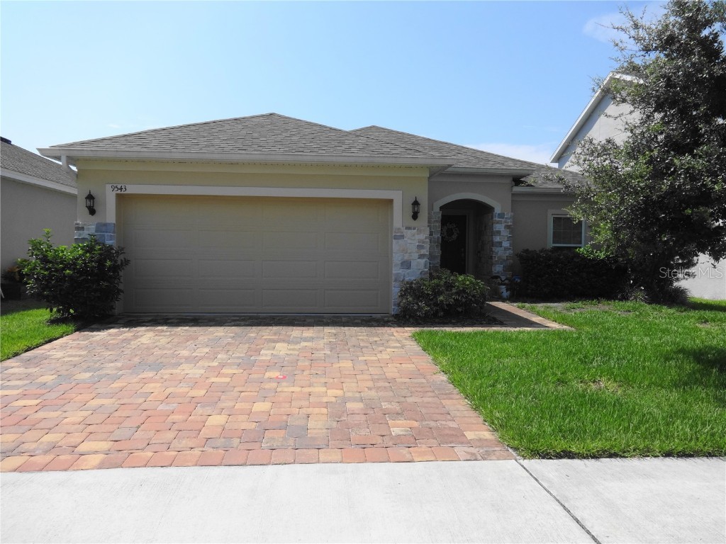 9543 Oglethorpe Drive Groveland FL 34736 G5070554 image1