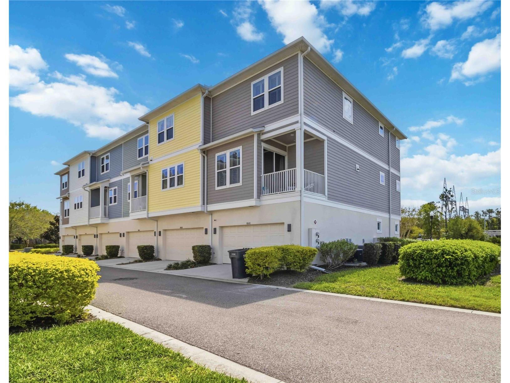 9545 W Park Village Drive Tampa FL 33626 TB8493431 image1