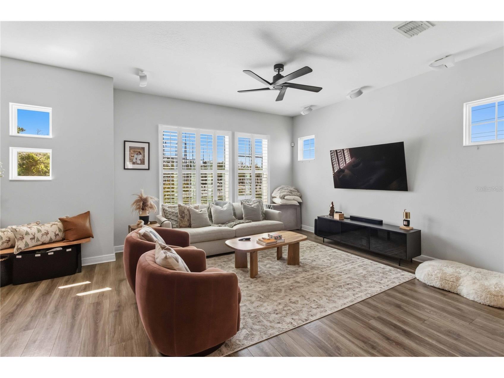 9545 W Park Village Drive Tampa FL 33626 TB8493431 image2