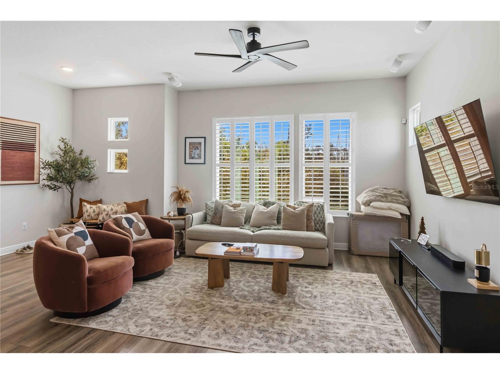 9545 W Park Village Drive Tampa FL 33626 TB8493431 image3