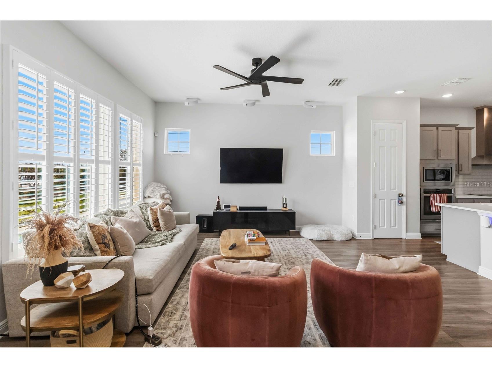 9545 W Park Village Drive Tampa FL 33626 TB8493431 image4