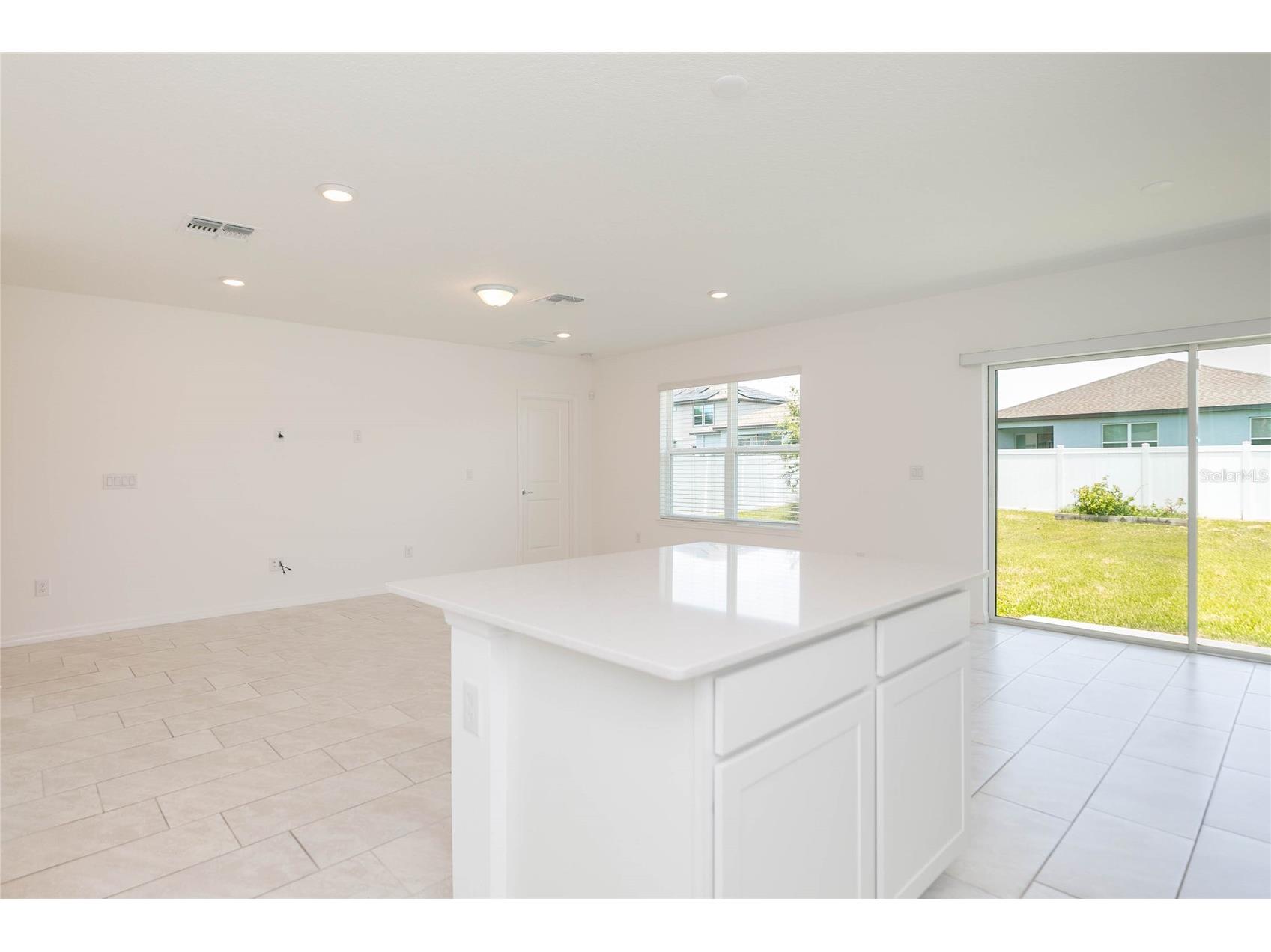 9547 Summers Cay Circle Thonotosassa FL 33592 TB8517317 image10