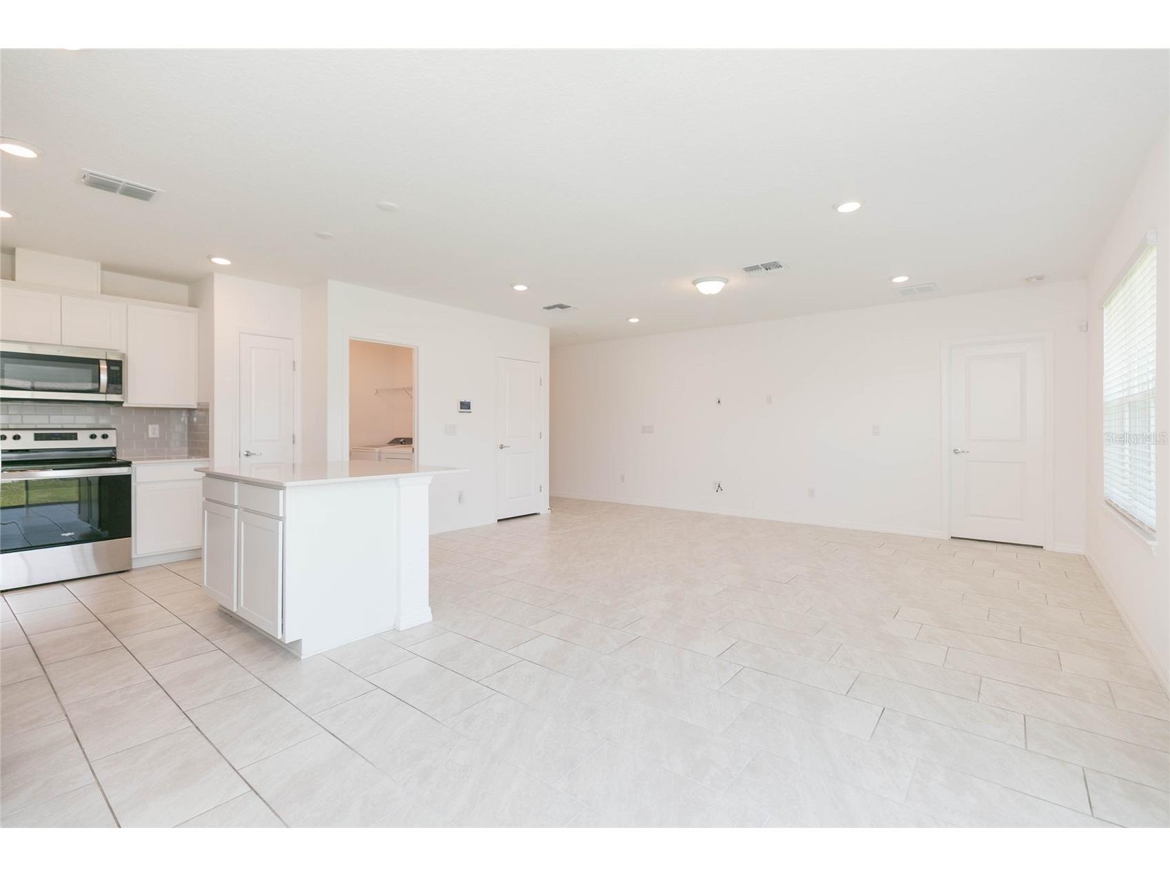 9547 Summers Cay Circle Thonotosassa FL 33592 TB8517317 image11
