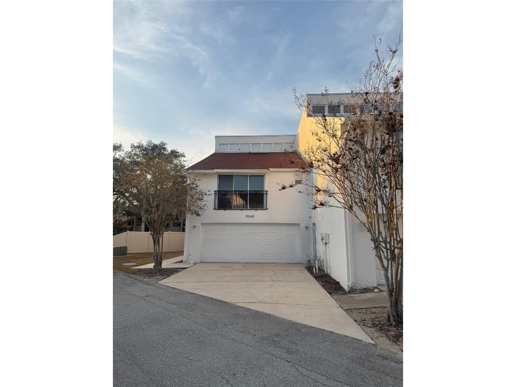 9548 Orange Valley Court Tampa FL 33618 TB8454341 image1