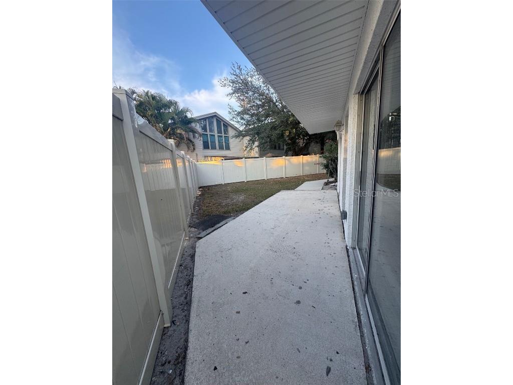 9548 Orange Valley Court Tampa FL 33618 TB8454341 image4