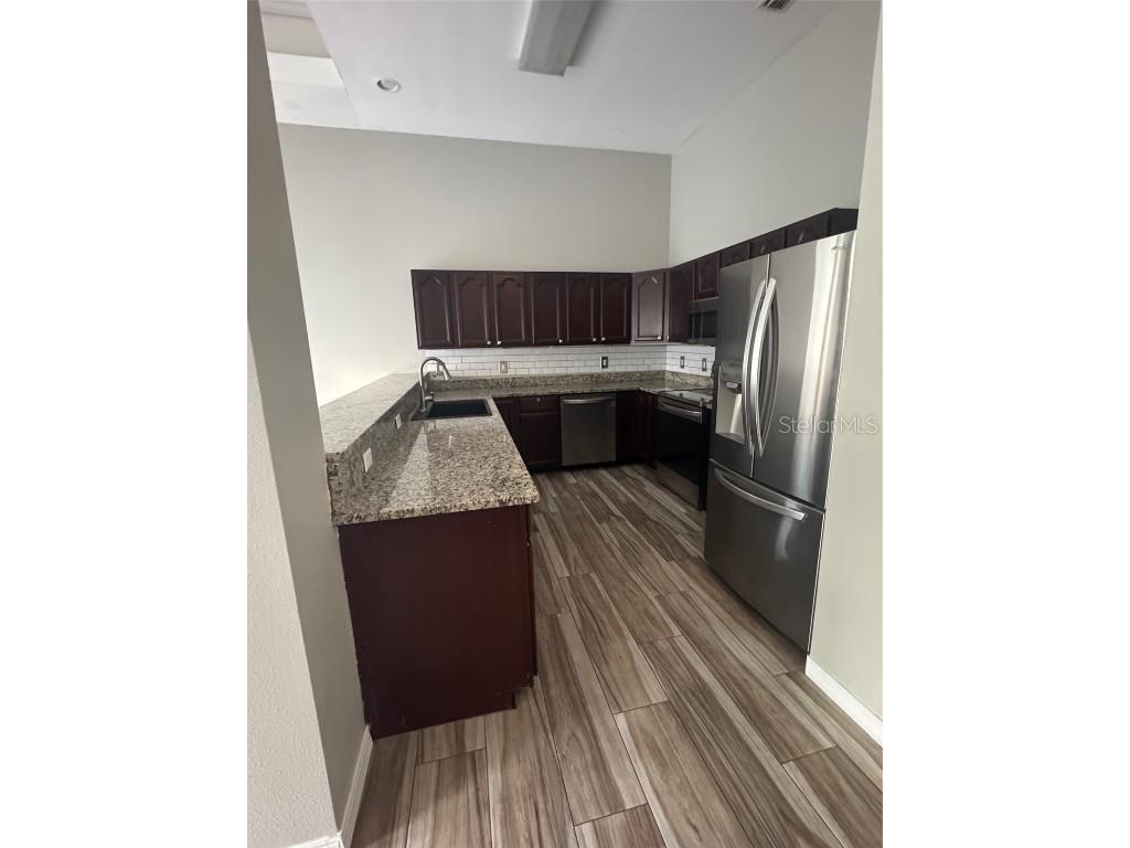 9548 Orange Valley Court Tampa FL 33618 TB8454341 image8