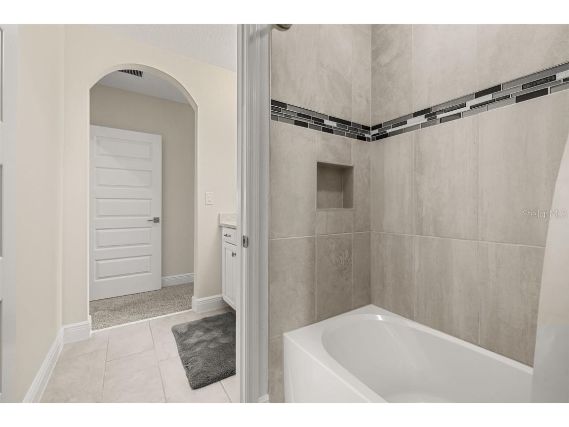 9549 Bolero Road Winter Garden FL 34787 - LAKE IHRIG O6340193 image35