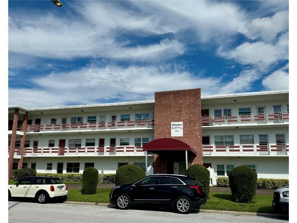 955 51st Street N #306 Saint Petersburg FL 33710 TB8309543 image1