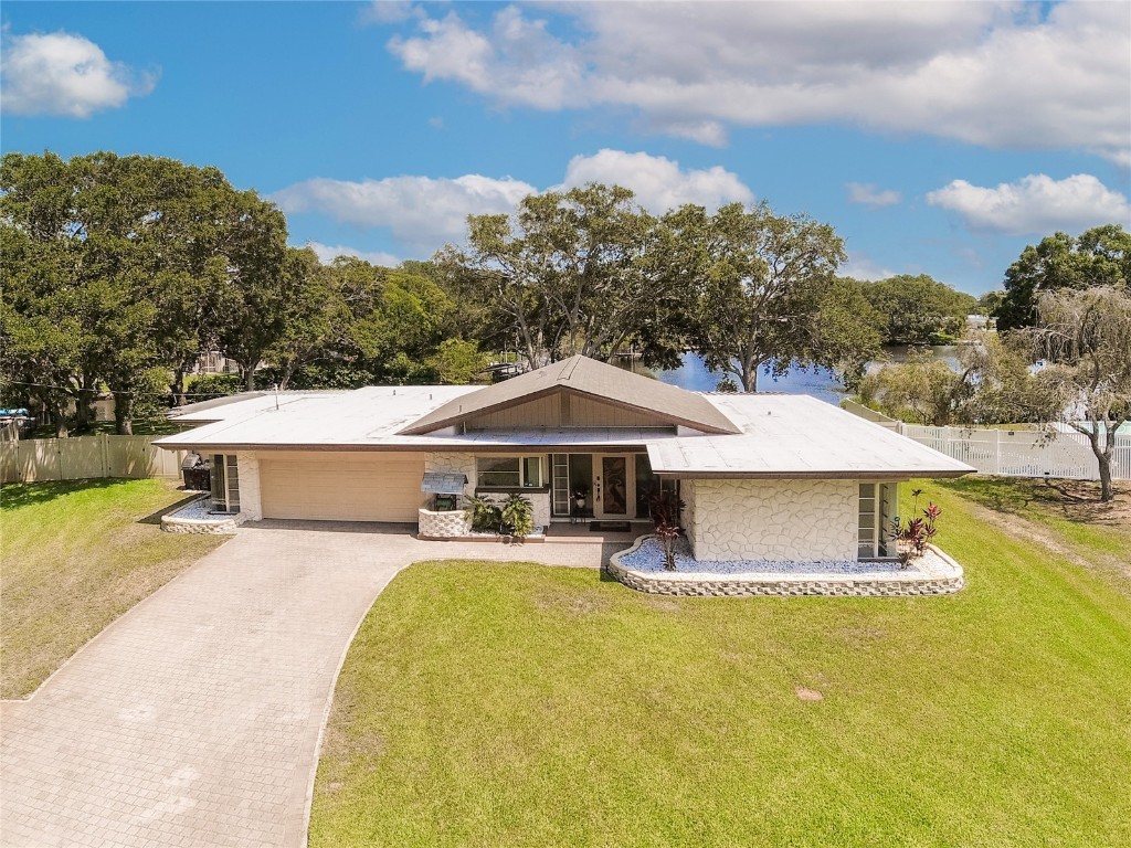 955 Damrosch Street Largo FL 33771 - ALLEN CREEK U8201582 image1