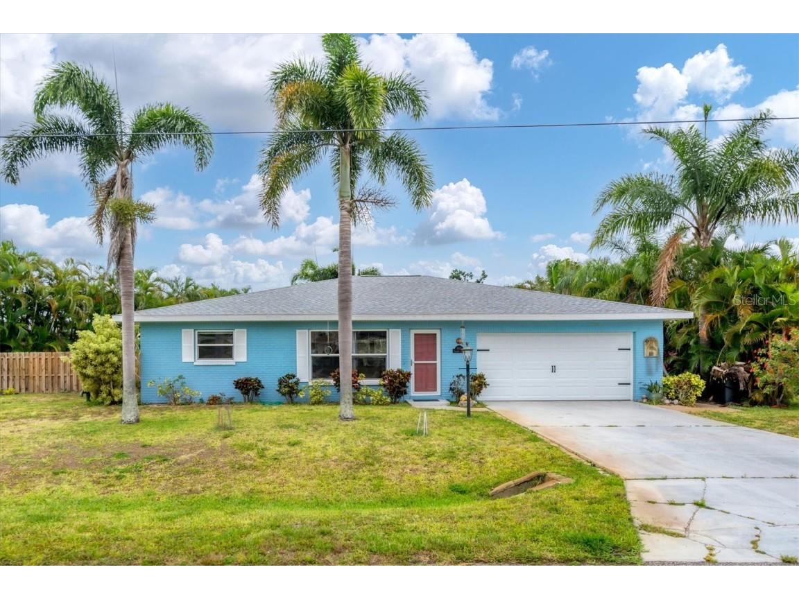 955 Gillespie Street Englewood FL 34223 D6136544 image1