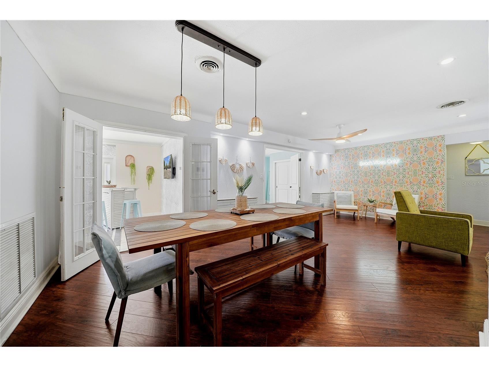 955 Indian Rocks Road S Largo FL 33770 TB8505195 image9