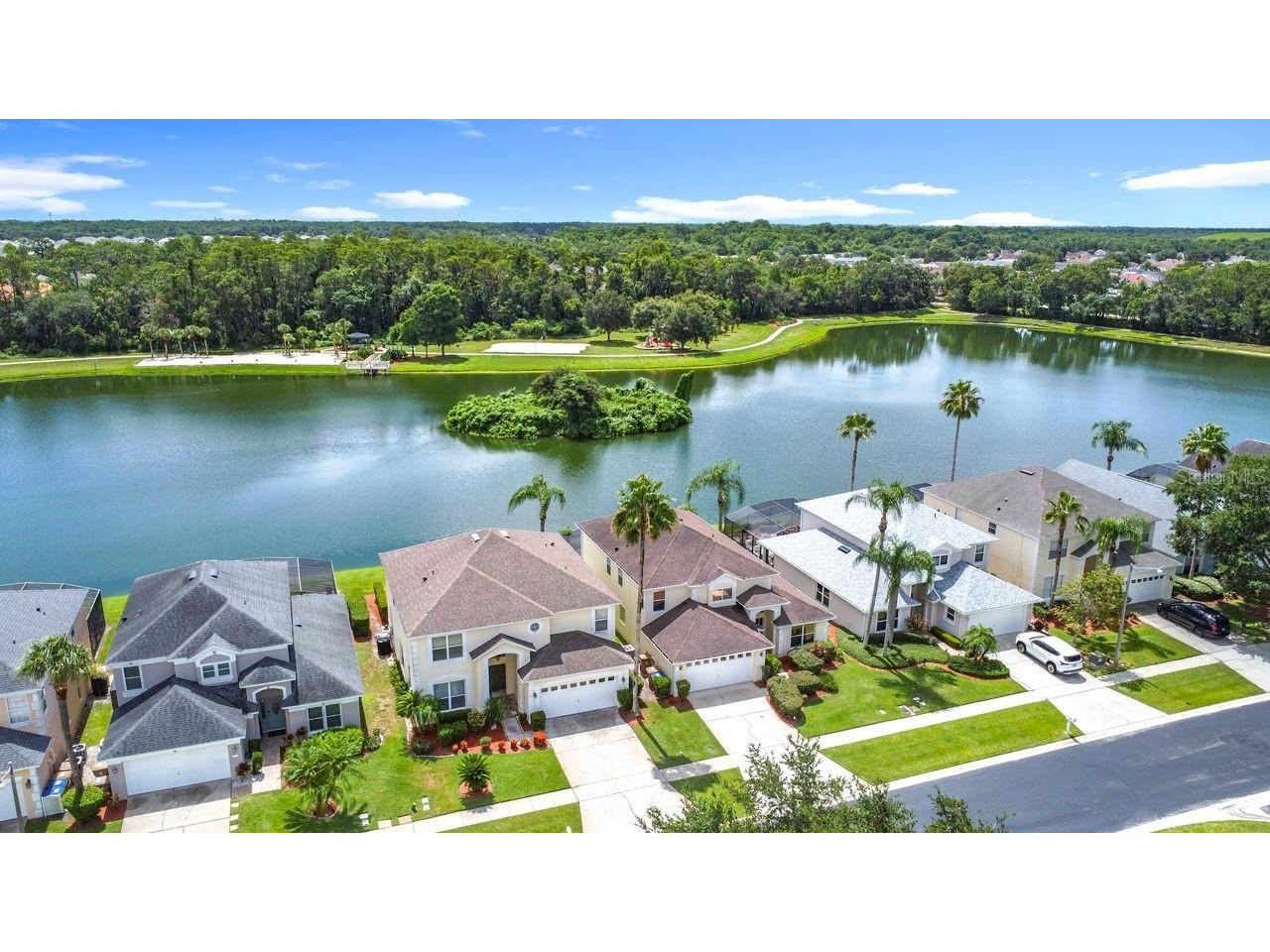 955 Lake Berkley Drive Kissimmee FL 34746 - LAKE BERKLEY S5131631 image1