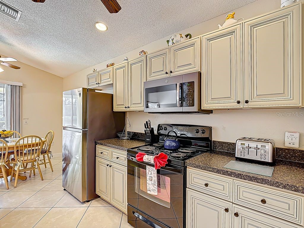 955 Lake Berkley Drive Kissimmee FL 34746 - LAKE BERKLEY S5131631 image12