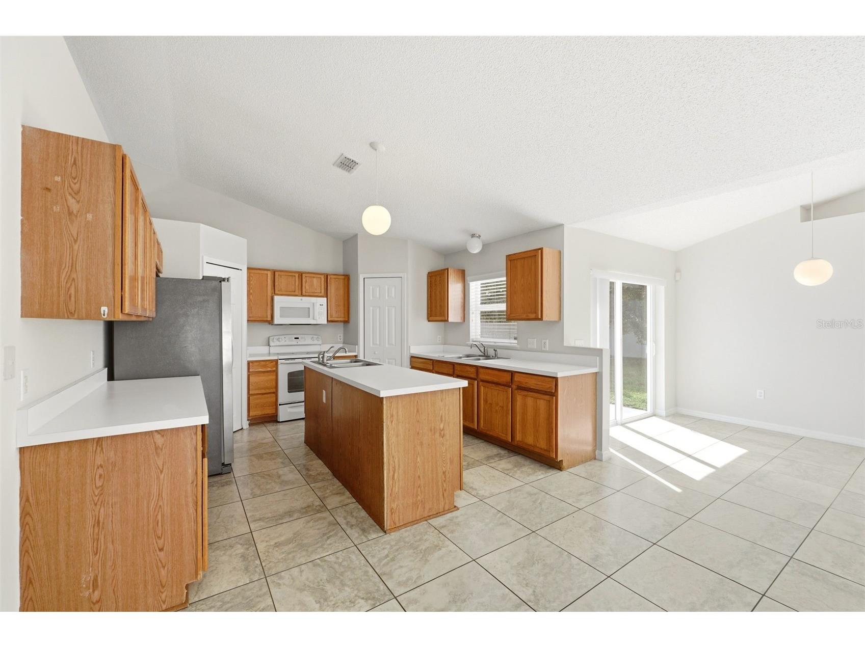 955 Louvre Court Kissimmee FL 34759 O6405460 image5