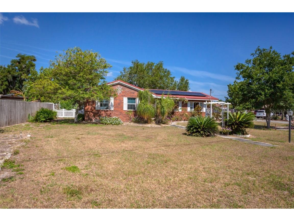 955 N 9th Street Eagle Lake FL 33839 L4944411 image1