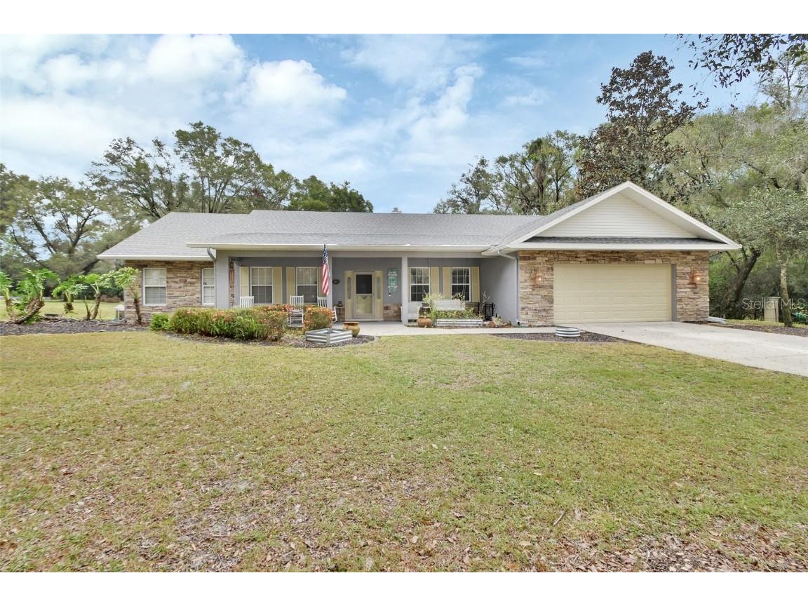 955 N Ridgewood Avenue Deland FL 32720 V4940066 image1