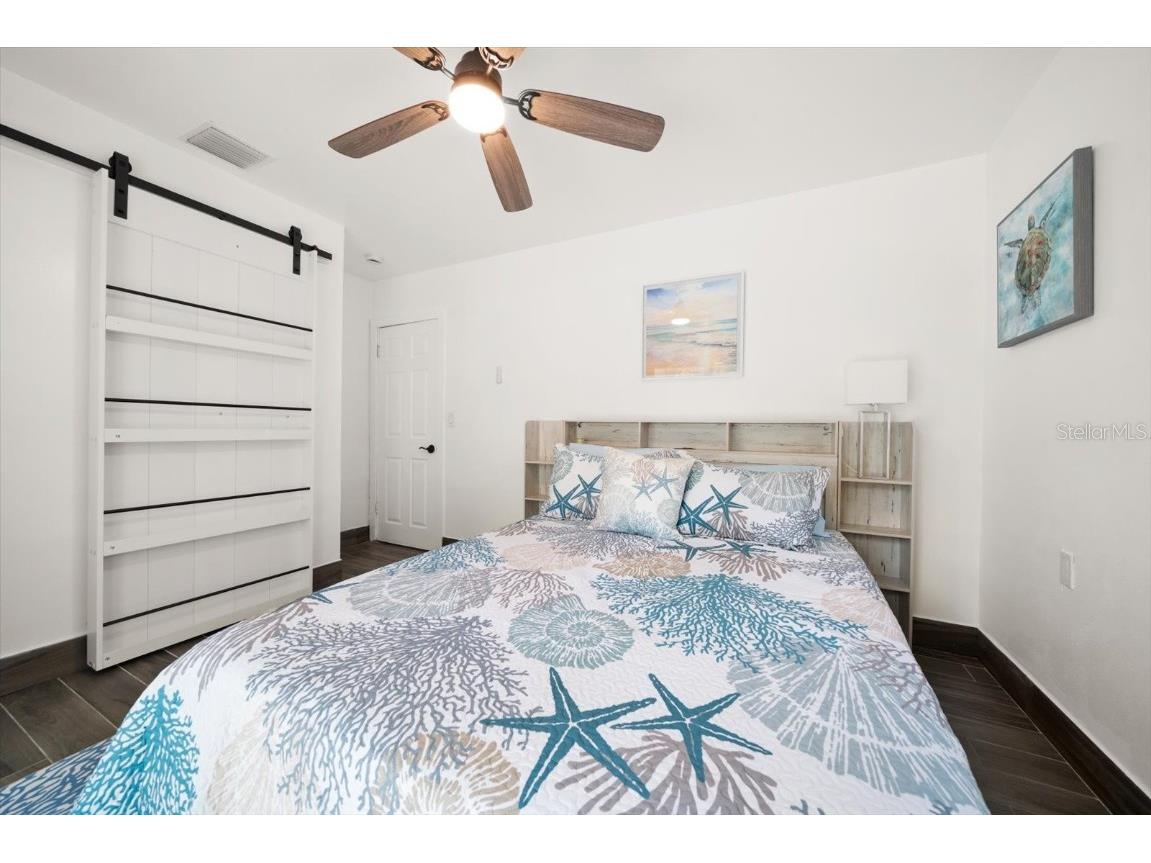 955 Narcissus Avenue Clearwater Beach FL 33767 TB8447491 image24