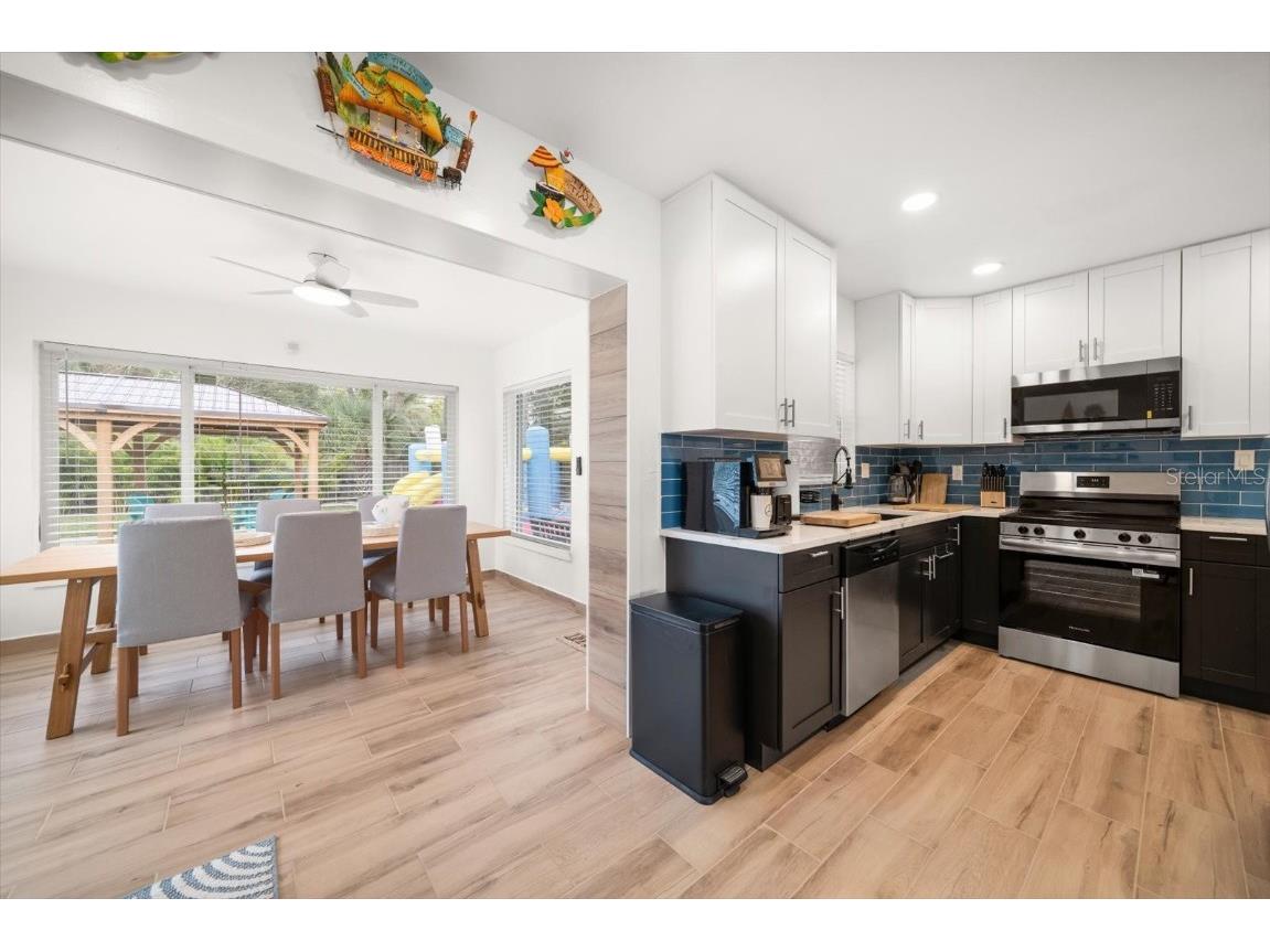 955 Narcissus Avenue Clearwater Beach FL 33767 TB8447491 image6