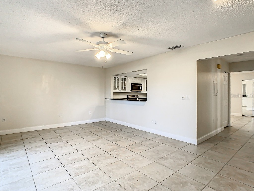 955 Sunridge Drive #102 Sarasota FL 34234 A4672487 image16