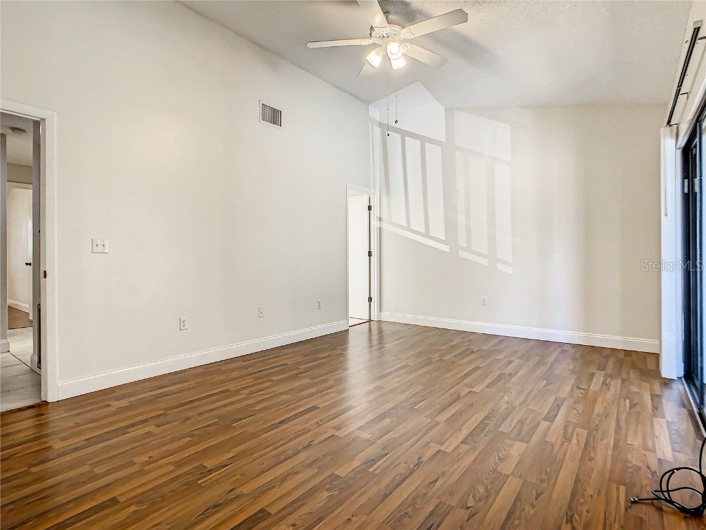 955 Sunridge Drive #102 Sarasota FL 34234 A4672487 image24