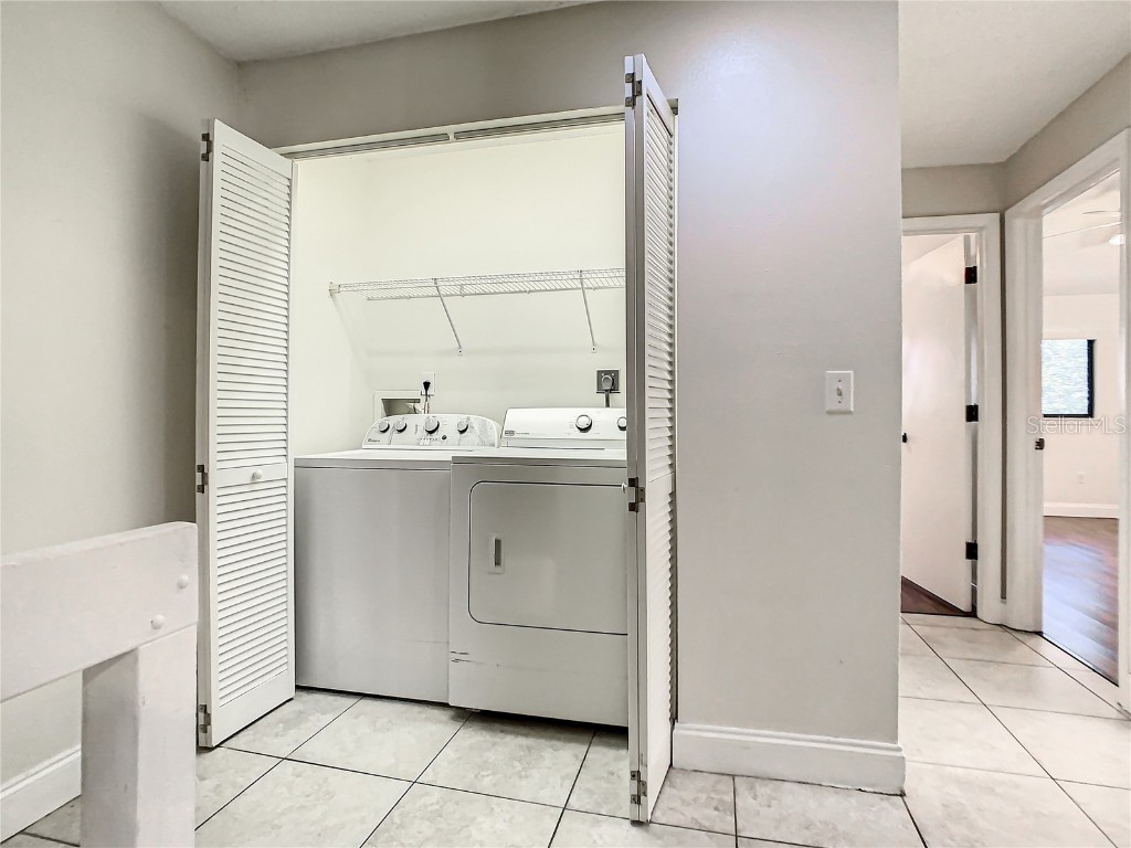 955 Sunridge Drive #102 Sarasota FL 34234 A4672487 image30