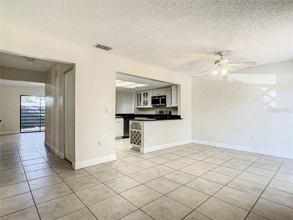 955 Sunridge Drive #102 Sarasota FL 34234 A4672487 image4