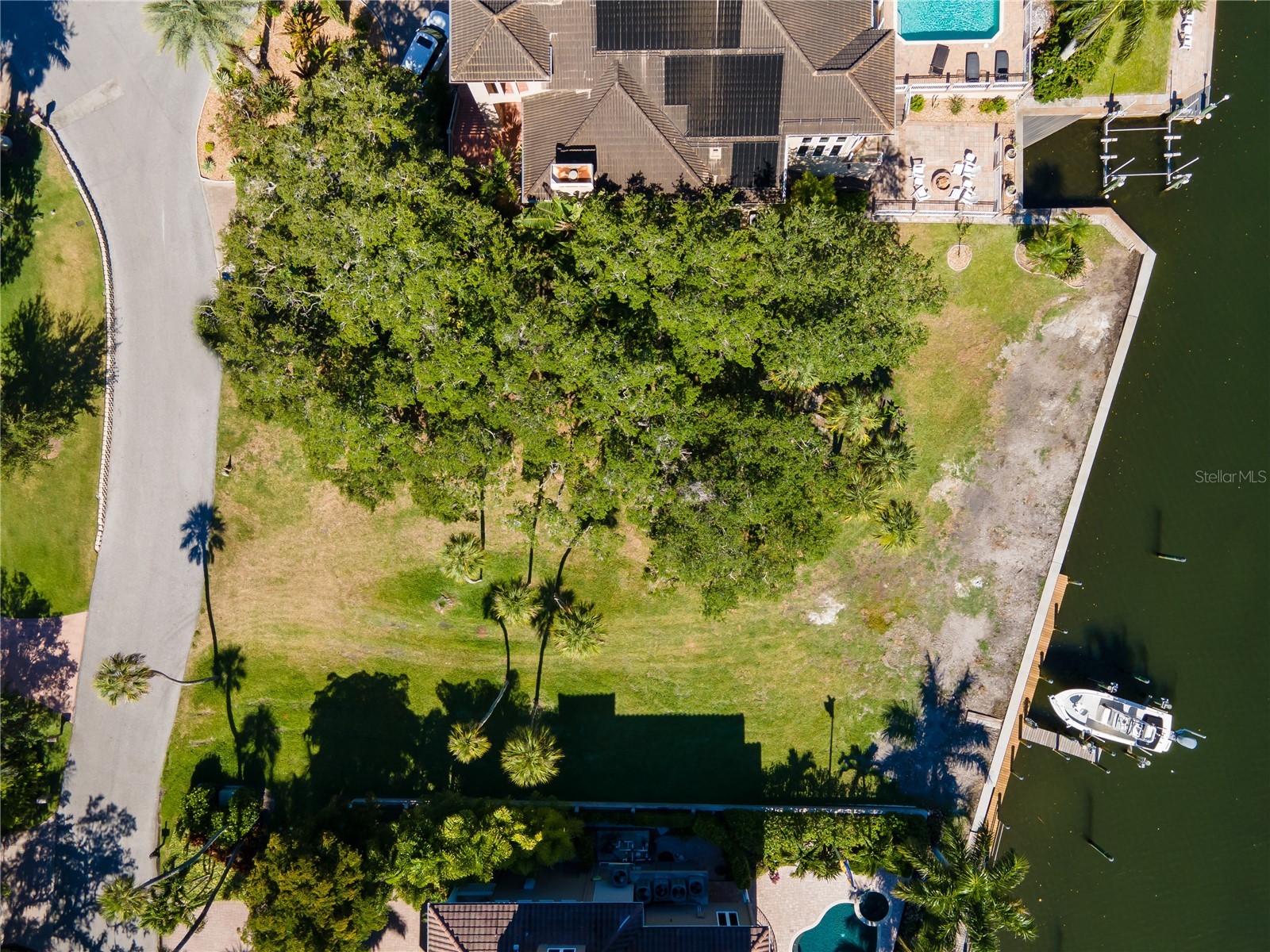955 Whitakers Lane Sarasota FL 34236 - WHITAKERS BAYOU A4676924 image2